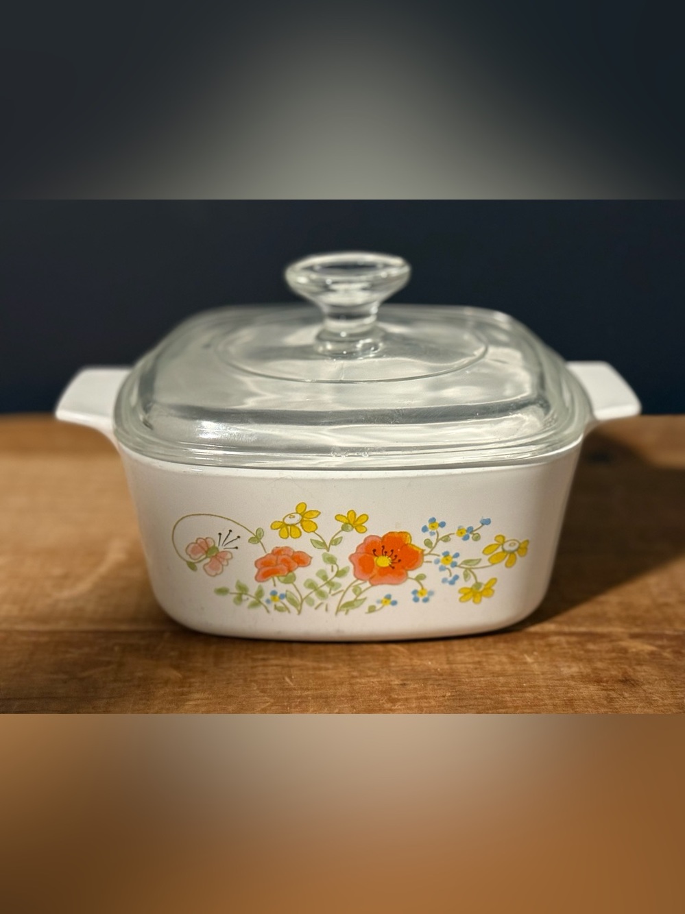 Vintage CorningWare Wildflower 1.5 Quart Casserole Dish with Glass Lid